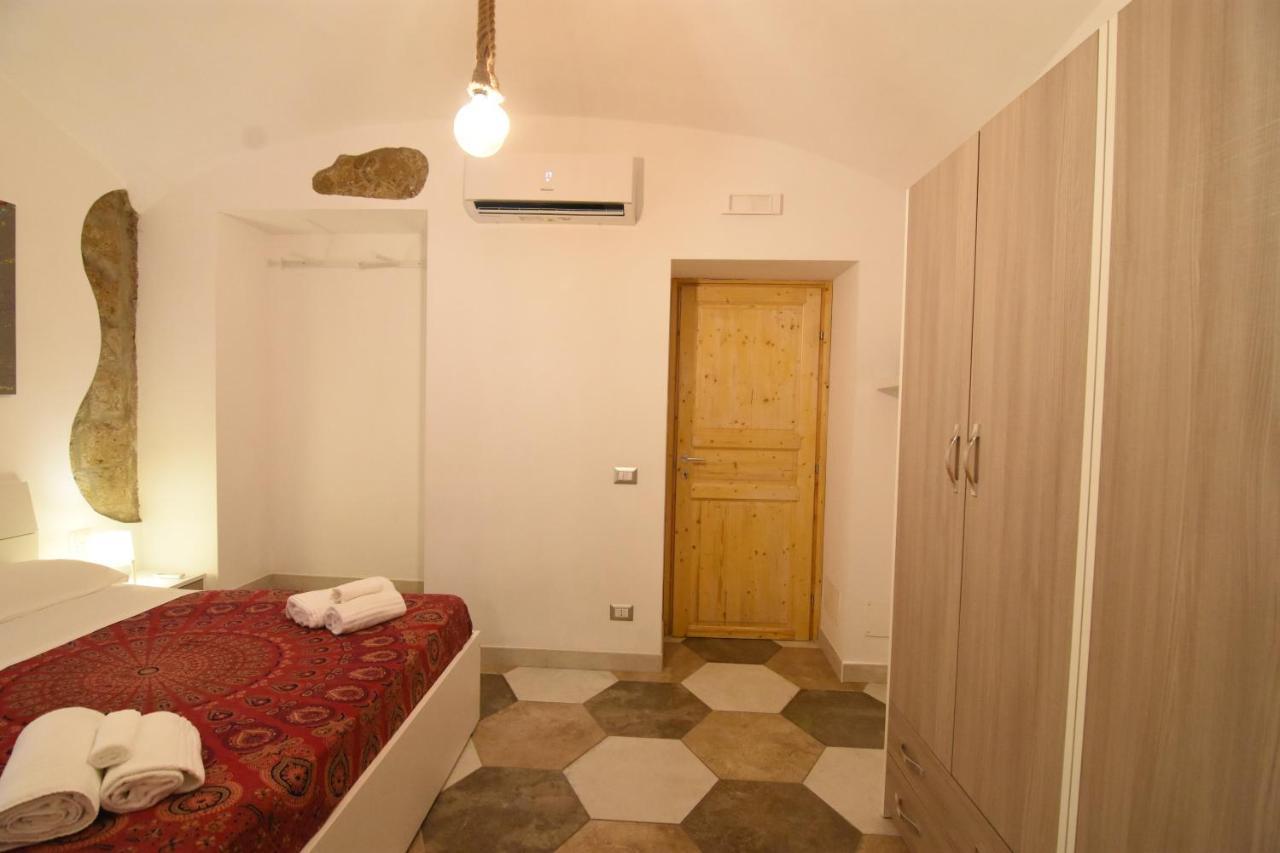 Apartament Un Salto A Napoli Zewnętrze zdjęcie