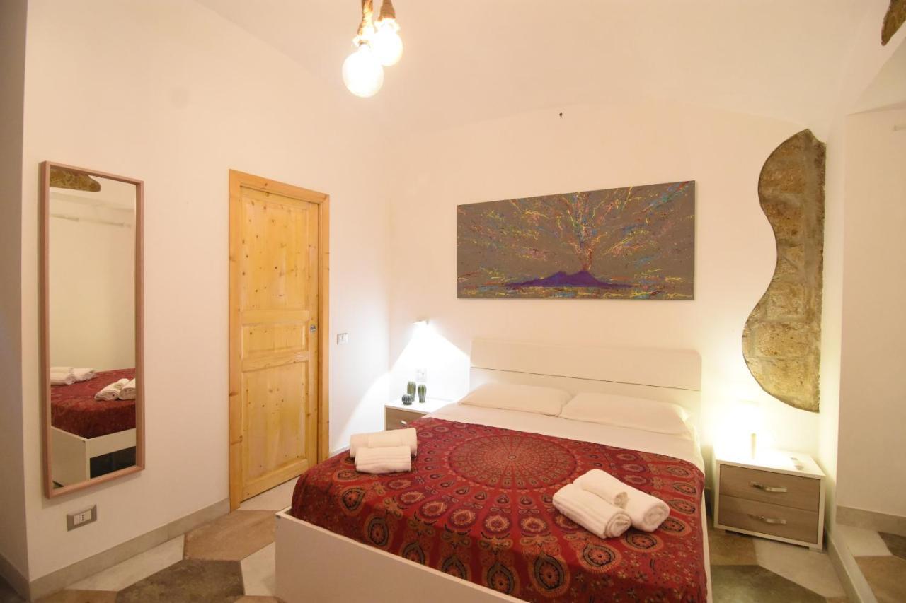 Apartament Un Salto A Napoli Zewnętrze zdjęcie
