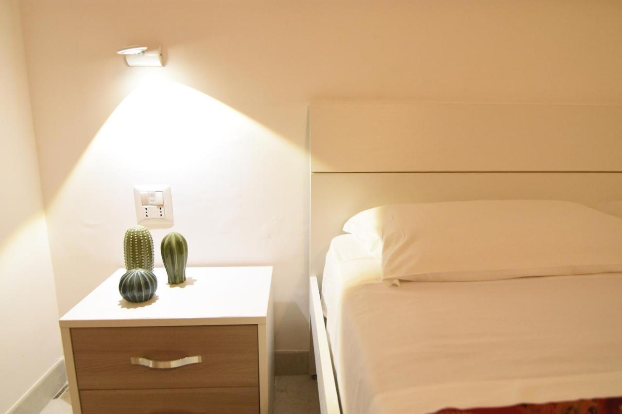 Apartament Un Salto A Napoli Zewnętrze zdjęcie