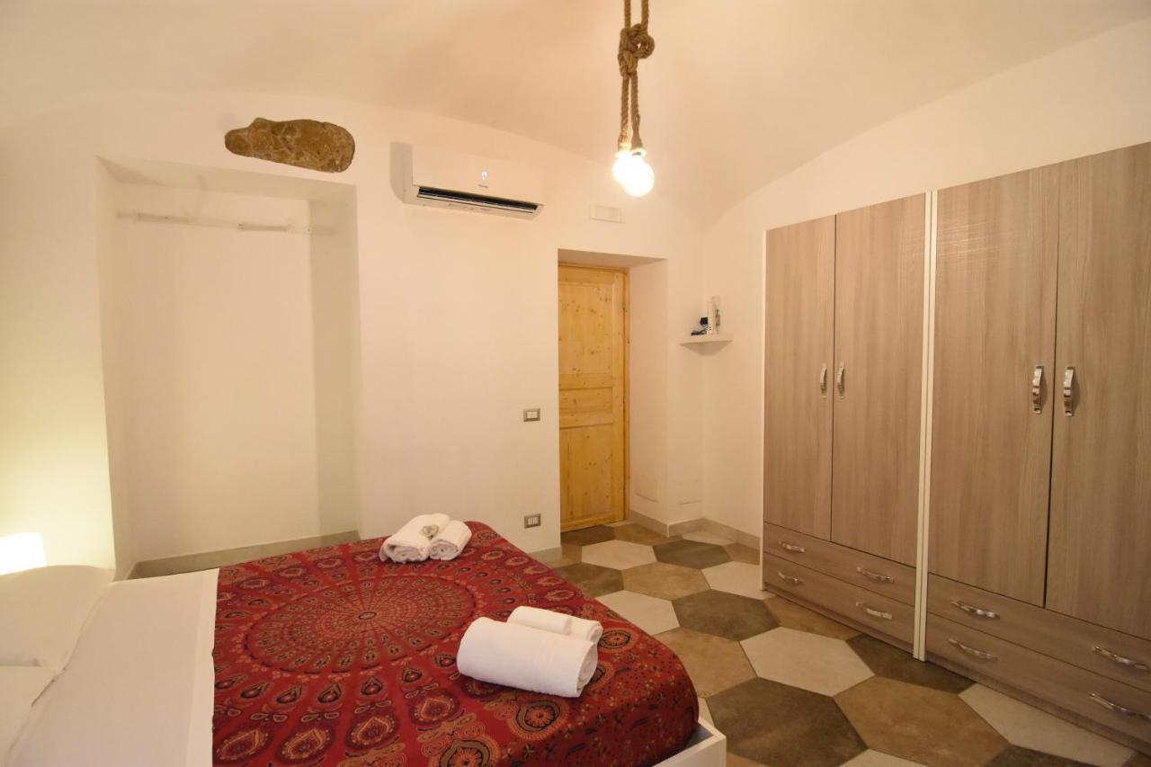 Apartament Un Salto A Napoli Zewnętrze zdjęcie